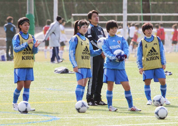 女子サッカー日本代表合宿の過去画像 : ジャージ＆ユニフォーム女子