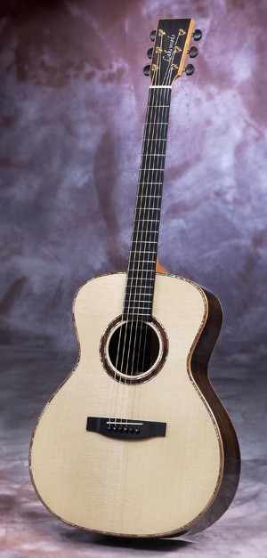 Lakewood M-54【試奏レビュー】 : 木の温もりを鉄弦にのせて