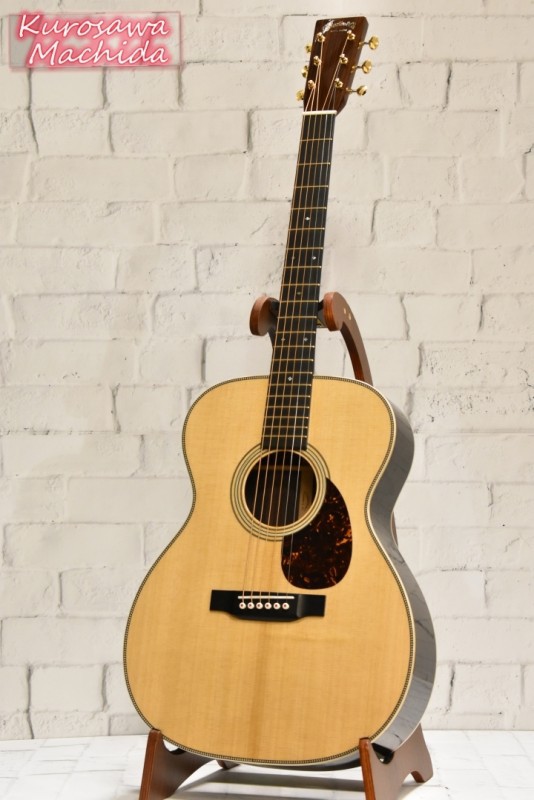 Martin OM-28 Modern Deluxe【試奏レビュー】 : 木の温もりを鉄弦にのせて