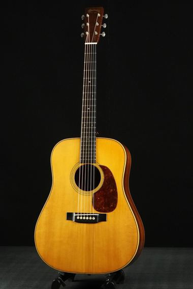 Martin D-28 Herringbone（1938）【試奏レビュー】 : 木の温もりを鉄弦