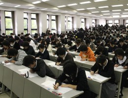 関西私大で一般入学試験が本格的にスタート 関関同立 では関学以外で一般受験者数が減少 関学新月tribune