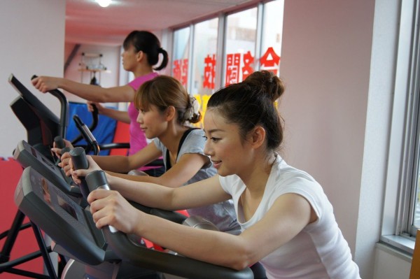 キャンペーン 入会費無料 Wkキック ボクシング伊丹中央ジム