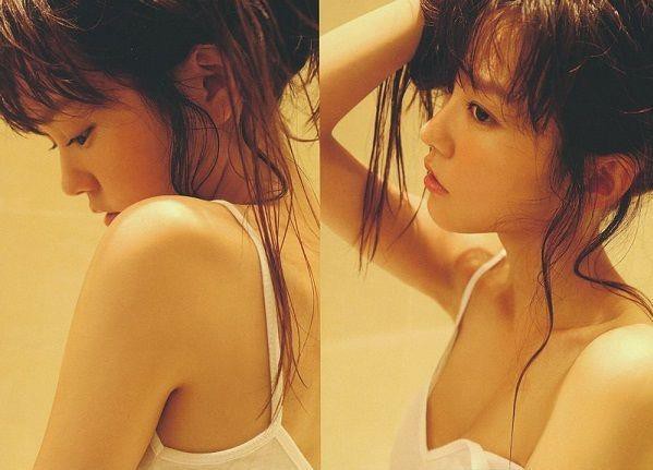 桐谷美玲 下着や水着姿などセクシー画像 グラフォトbox E