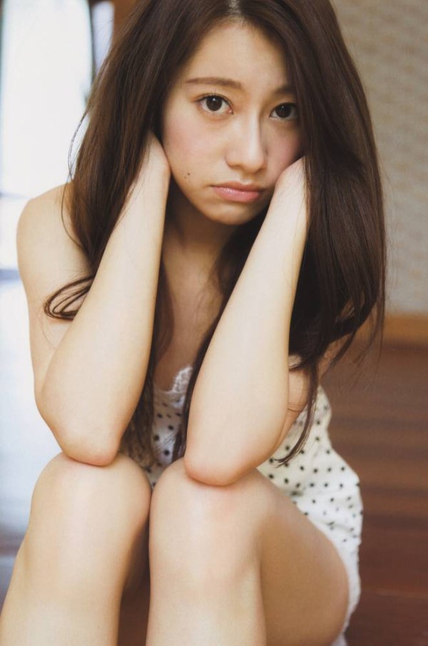 乃木坂46 桜井玲香 1st写真集 自由ということ の水着画像 グラフォトbox E