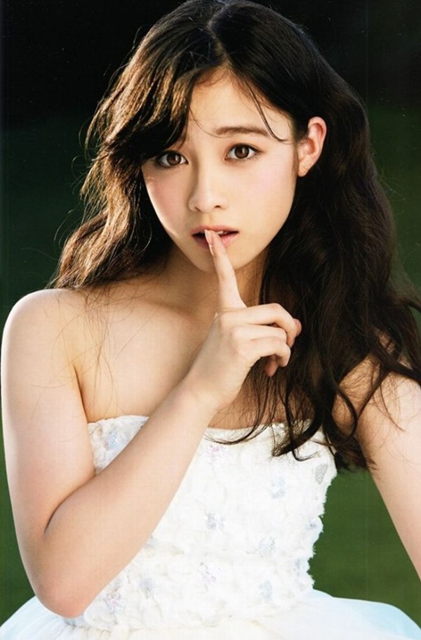 人気定番 Little Star～KANNA15～ サイン入り 橋本環奈写真集 : アート・デザイン・音楽