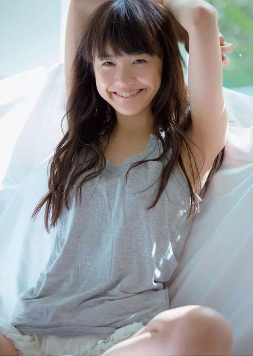 松井愛莉の可愛くてセクシーな水着画像 画像のたまり場