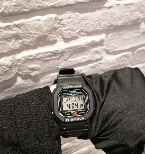 G-SHOCK キアヌ着用モデル-connectedremag.com