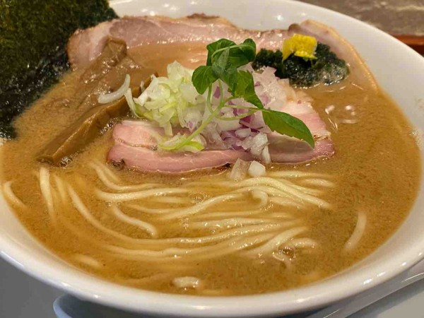 らーめんおおはし 横浜 山内町 の 甘えびと平目の米みそラーメン 日々の食卓の備忘録