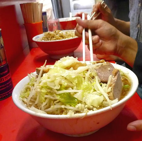 まるごと青森 ラーメン二郎 三田本店へ 春は築地で朝ごはん