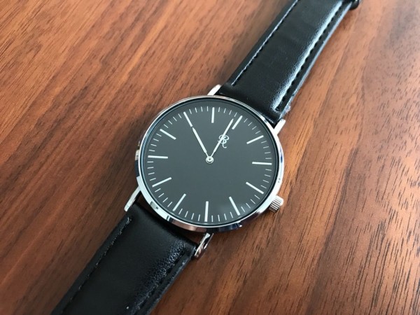100均ダイソーさんのダニエルウェリントン風の腕時計がいい感じです。 tsutsumiのblog