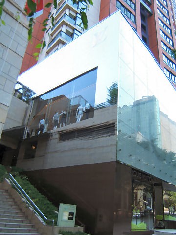 ルイヴィトン六本木店の空間ブランド 空間ブランド学 ブランドと都市 建築