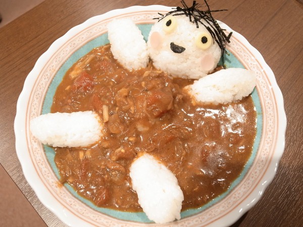 おつカレーライス 白クマ おつカレー坊や登場 で これ誰 お疲れの家族に笑顔とカレーを ビストロパパ パパ料理のススメ