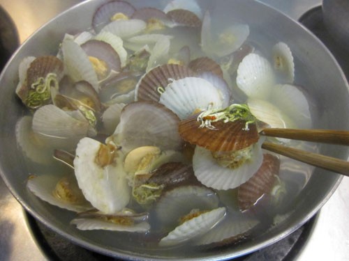 ホタテ稚貝の味噌汁 古くて新しい世界に誇れる青森の郷土料理