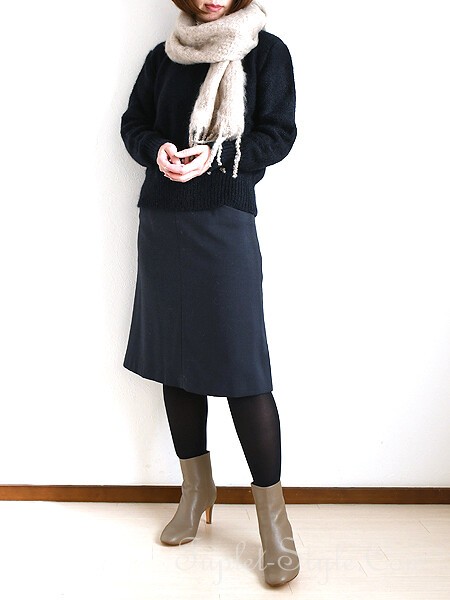 トープ色はネイビーのアクセントに使おう タプレ ファッションブログ 40代 50代の洋服選び 毎日がお洒落曜日