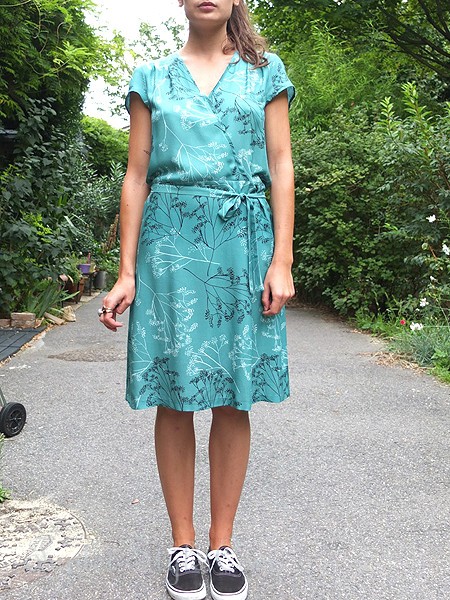 Paris通信 自腹買い 何にする Aikoさんのオススメ タプレ ファッションブログ 40代 50代の洋服選び 毎日がお洒落曜日