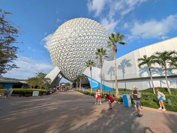 WDWディズニーワールドエプコット　レミーのおいしいレストラン木製ボード WDWディズニーワールドエプコット レミーのおいしいレストラン
