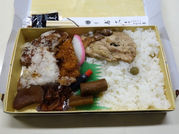 大森鳥久 絶品 折詰7号弁当 700円 大森駅東口 B級グルメとラーメン二郎の食べある記 大森鳥久 絶品 折詰7号弁当 700円 大森駅東口 B級グルメとラーメン二郎の食べある記