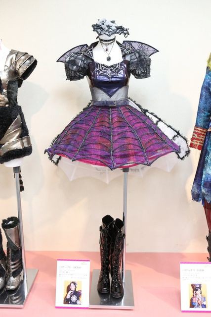 新潟で開催されていたakb衣装ミュージアムで展示された珠理奈のakb ハロウィン ナイト 衣装 こう見るとなかなかセクシー 他高柳明音 柴田阿弥 松村香織 木本花音 K 愛の数 じゅりまとめ Ske48松井珠理奈関連まとめサイト