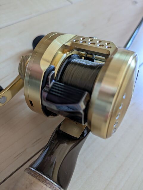 カルコン101にシャローエディションのスプールぶち込んでみた : ルアー