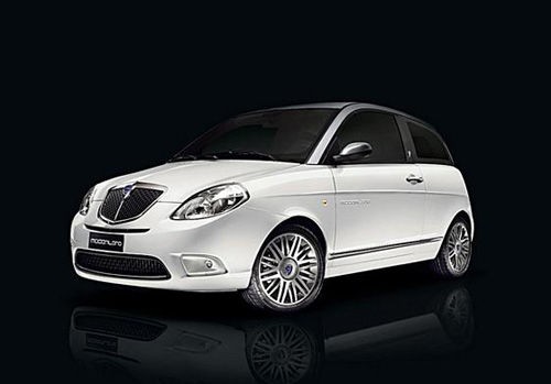 ランチアイプシロン いろんな色があるもんですね 認定中古車 Com Experience Report