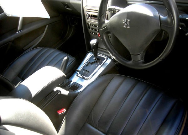 プジョー407 3 0の認定中古車発見 認定中古車 Com Experience Report