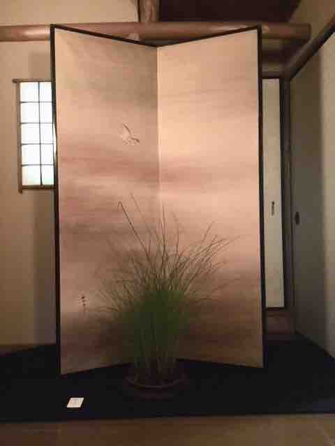 陰影礼賛 雨竹 盆栽 水石 便り