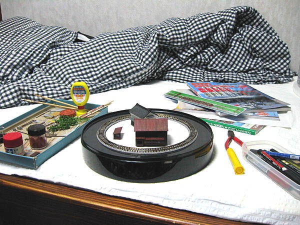 田舎風ミニレイアウト（車両は付属しません） ミニレイアウト : きままな鉄道模型制作記