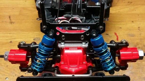 TA01を組立てる！足回りとシャーシ組立編 : Uecky Racing