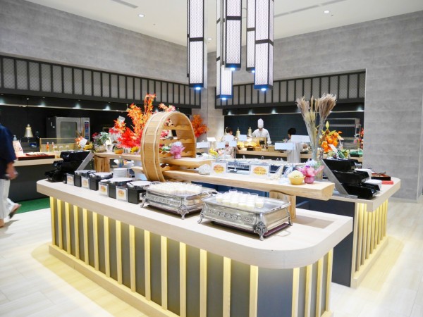 大江戸温泉物語 ホテル木曽路 夕食 うひひの日 温泉宿泊レポ