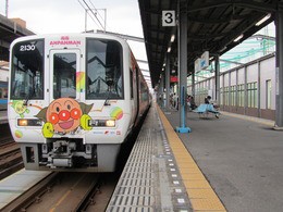 ｊｒ四国 全線完乗へ X 宇多津駅 高松駅 鉄路の響きを