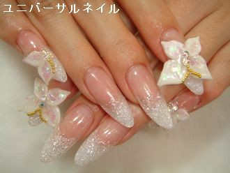 お花 蝶 春先取り スカルプチュアのご紹介 ネイルサロン 徳島 ユニバーサルネイル ネイルアートギャラリー