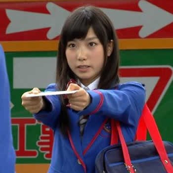 女性アイドル富田真由さん刺され重体 ファンで悪質ストーカー岩埼友宏を現行犯逮捕 2ch 首が取れかかってた 目をくり抜いたってレス見たんだが ほぼ即死 News知深 ニュースチシン