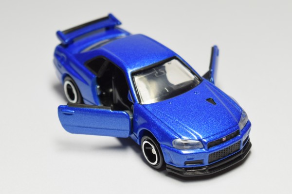 トミカ紹介】セブン＆アイオリジナル ドリームトミカ 頭文字D BNR34 GT