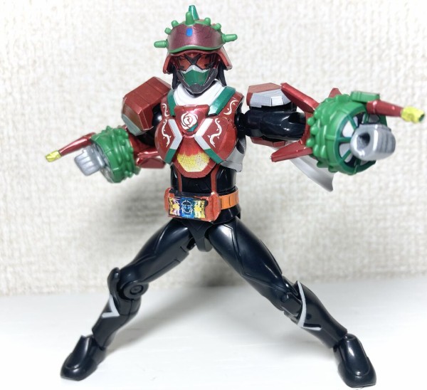 装動】仮面ライダーガッチャード→5← プレミアムエディション