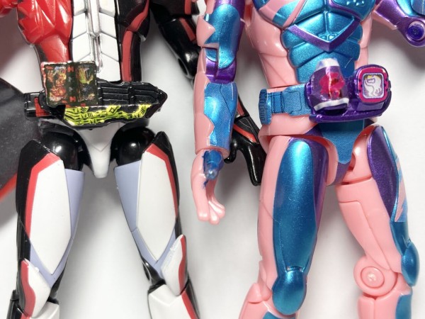 装動】仮面ライダーリバイス 紹介！ by1〜ID5までのラインナップをお