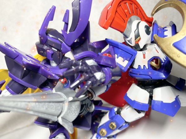 ハイパーファンクション】HF LBXジ・エンペラー (とHF暗黒騎士 ハイパーファンクション】HF LBXジ・エンペラー (とHF暗黒騎士