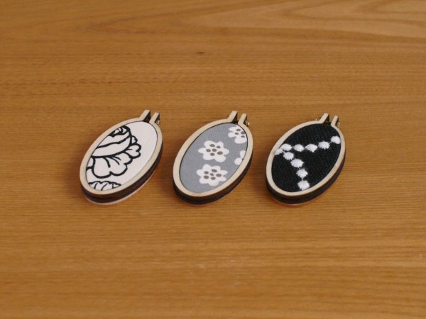 売り切れ続出 話題の セリア ミニチュア刺繍枠で 簡単ハンドメイド Usagi Works Powered By ライブドアブログ