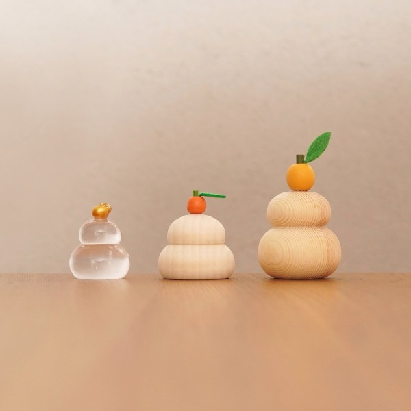 ミニチュア木製鏡餅•透明鏡餅•門松•台座セット ままならない