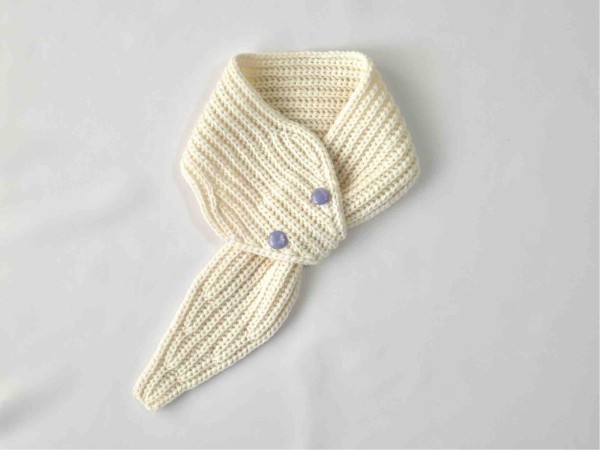 完成！「幸せ運ぶ 白蛇のミニマフラー」 : うさ三郎の部屋