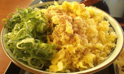 丸亀製麺のとろ玉うどんの美味しい食べ方と お勧めトッピングは デカ盛り野菜かき揚げのこれまたおいしい食べ方をご照会 ユーザー車検クラブ管理人ブログ