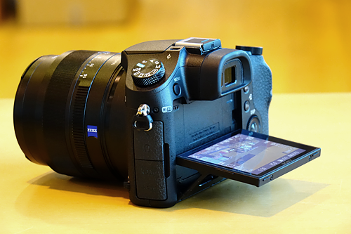 隠れた名機！「DSC-RX10」開梱・外観レビュー！ : ソニーで遊ぼう！