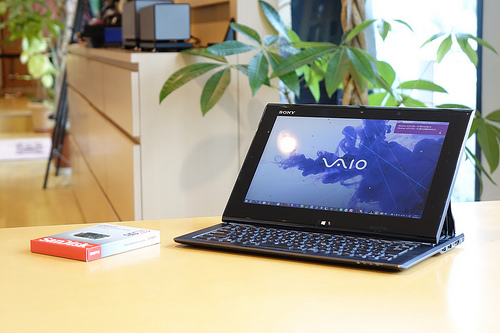 VAIO Duo11」を分解してSSD大容量化＆Wi-FiカードAC化！ : ソニーで
