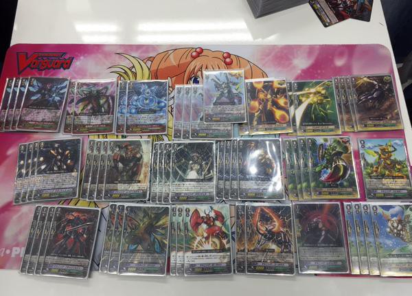 ヴァンガード　メガコロニー　マシニング　デッキパーツ　大量 ヴァンガード メガコロニー マシニング デッキパーツ 大量