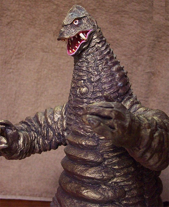 怪獣無法地帯 レッドキング : バルタン星人の部屋