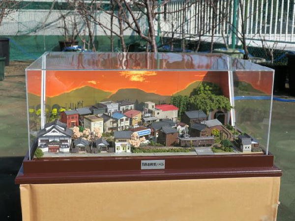 Ｎゲージ ジオラマ製作マガジン 昭和の鉄道模型をつくる : ビークロス 