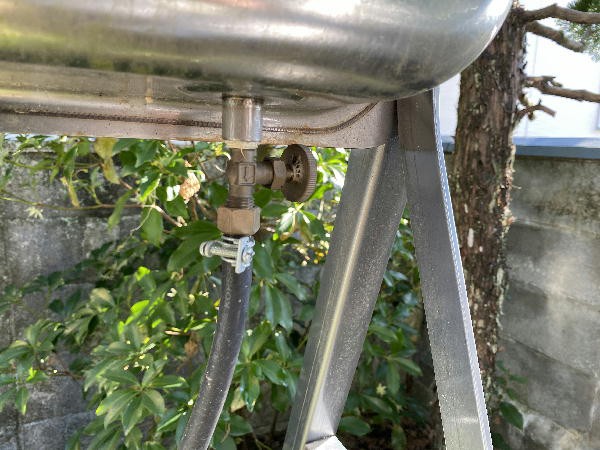 灯油タンク 送油バルブ 開け 方 灯油タンク 水抜バルブ付き 100Lタンク
