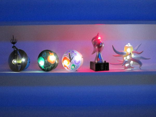 岡本太郎アートピース集～光の饗宴 海洋堂 カプセルQミュージアム 岡本太郎 アートピース集 光の饗宴