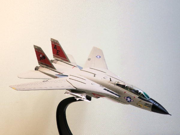 エアファイター コレクション F-14 F /A-18C 1/100 Amazon