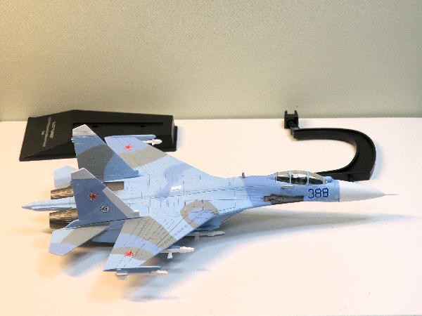 エアファイターコレクション 4号 ソビエト連邦空軍 Su-27P フランカー エアファイターコレクション 4号 : ビークロス好きの変な
