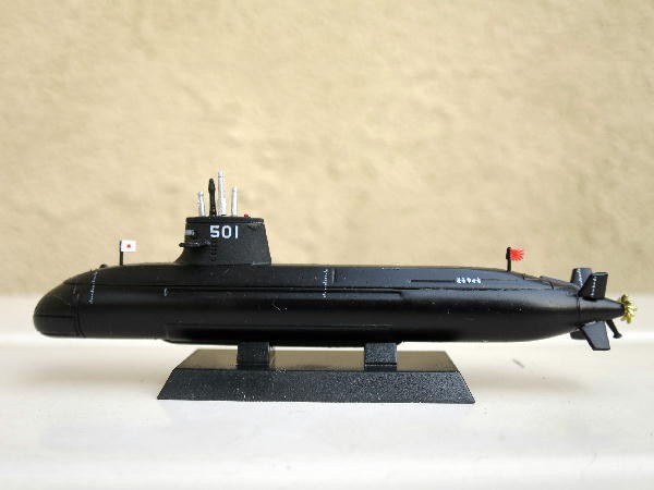 自衛隊モデルコレクション そうりゅう 18号 OH-1 19号 デアゴスティーニ 自衛隊モデルコレクション 18号 : ビークロス好きの変な